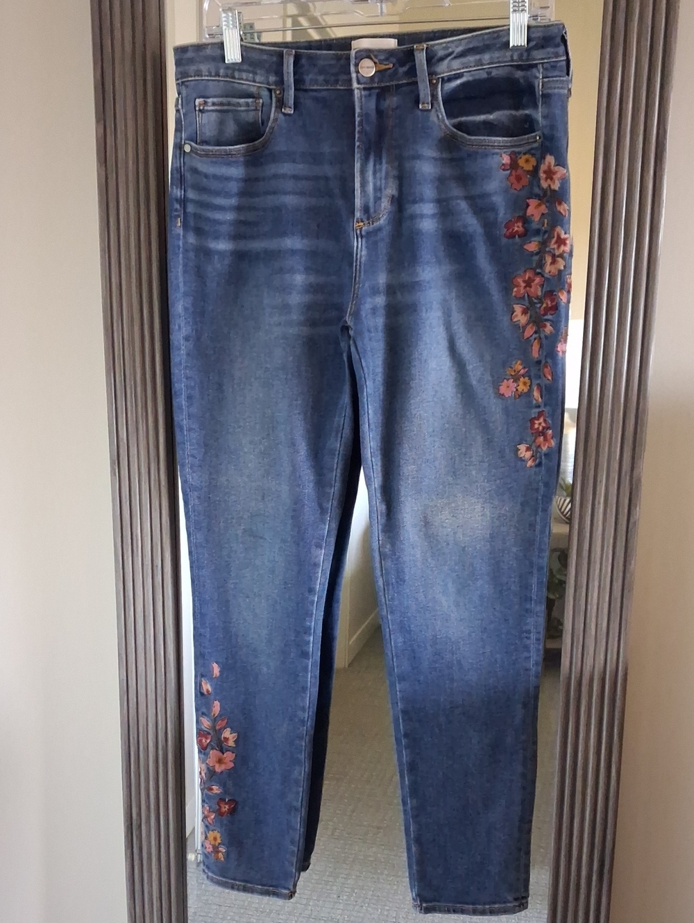 Driftwood Jackie High Rise Dusty Pink Embroidered Floral Jeans - Size 29